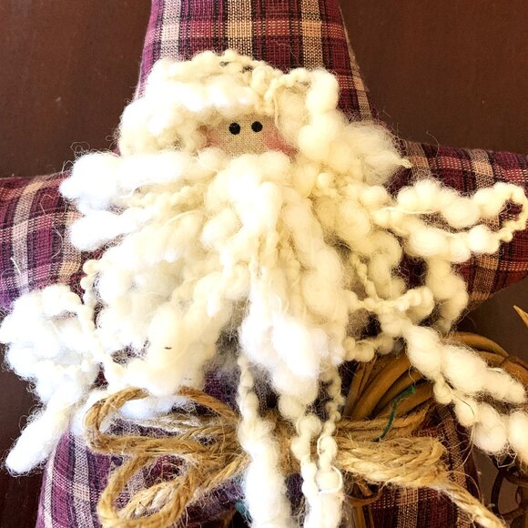 Handmade Primitive Folk Santa - Star-Shaped with Grapevine Wreath and Yarn Beard - Picture 3 of 10